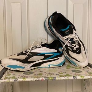 PUMA MEN'S sneakers size 11 1/2